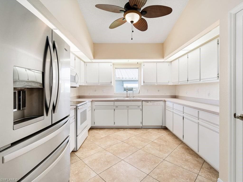 4538 6th Ct, Cape Coral, FL 33904-12