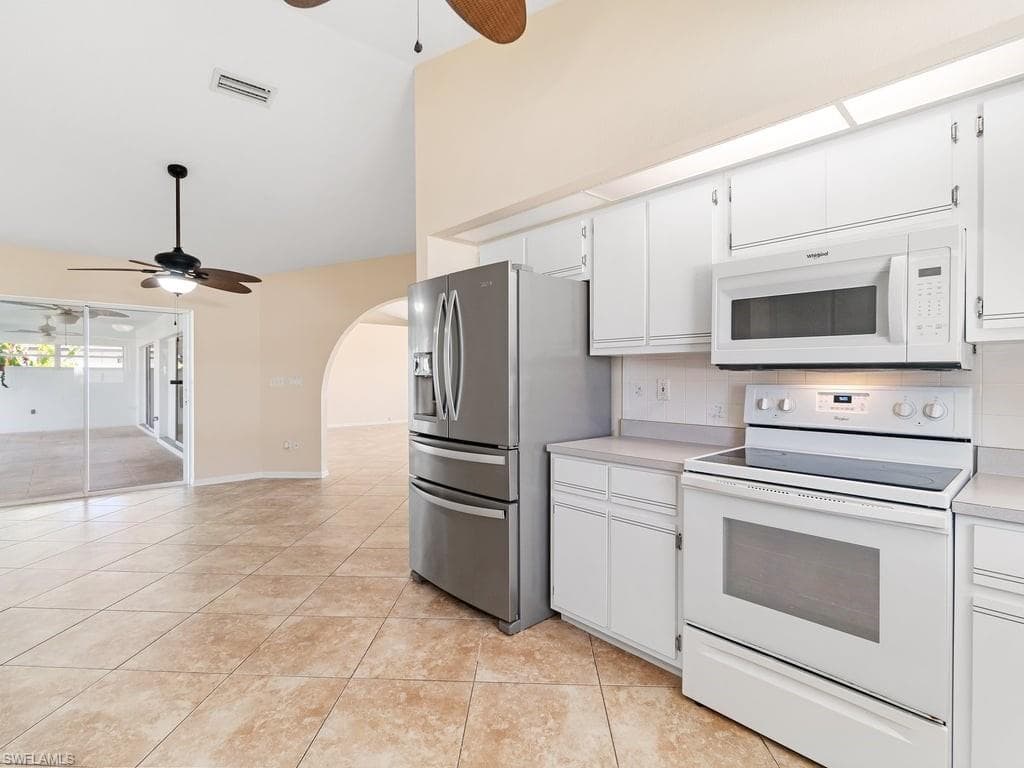 4538 6th Ct, Cape Coral, FL 33904-14