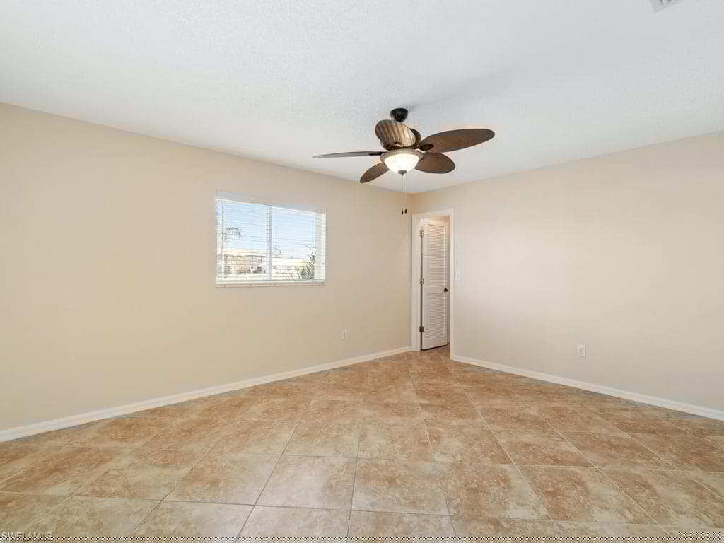4538 6th Ct, Cape Coral, FL 33904-21