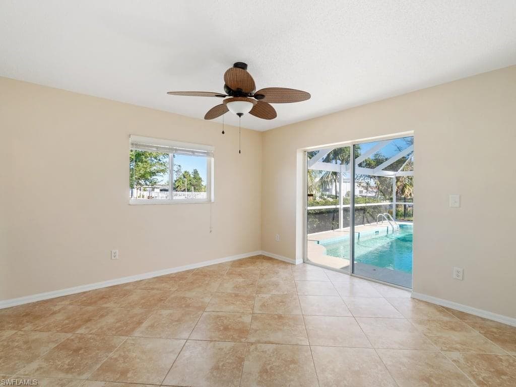 4538 6th Ct, Cape Coral, FL 33904-23