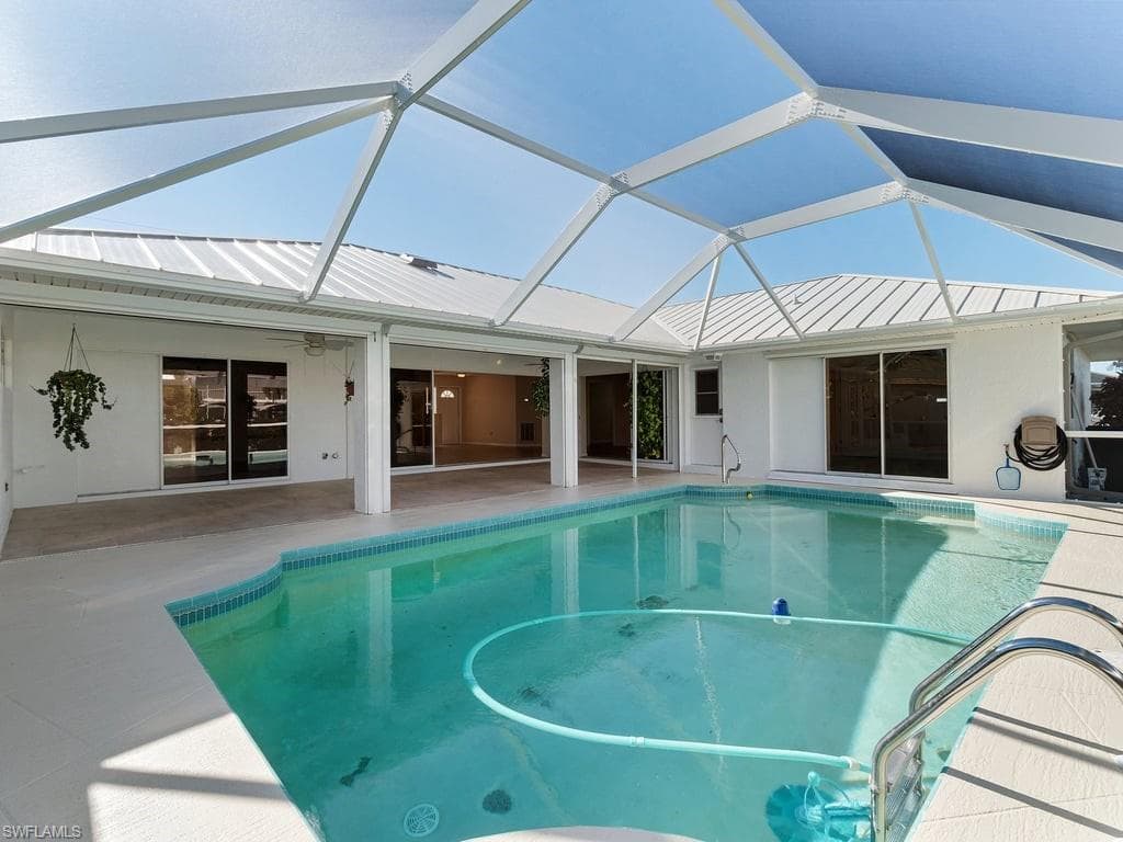 4538 6th Ct, Cape Coral, FL 33904-30