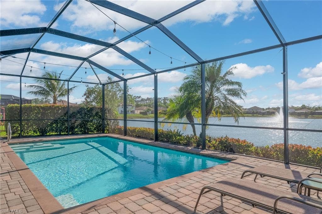9384 Glenforest Dr, Naples, FL 34120-26