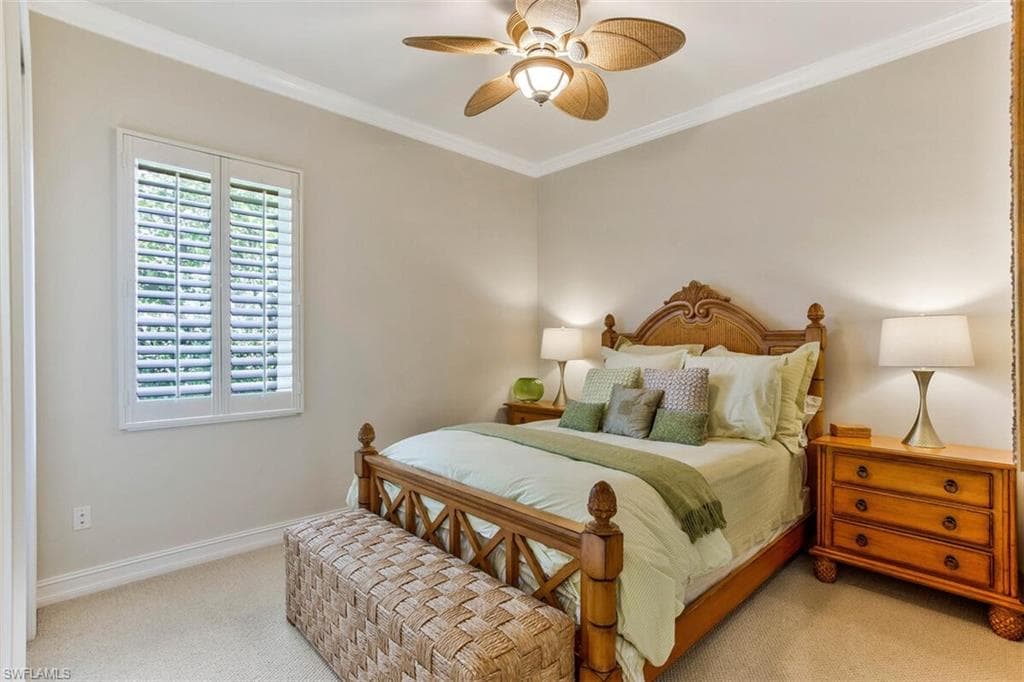 8958 Shenendoah Cir, Naples, FL 34113-23