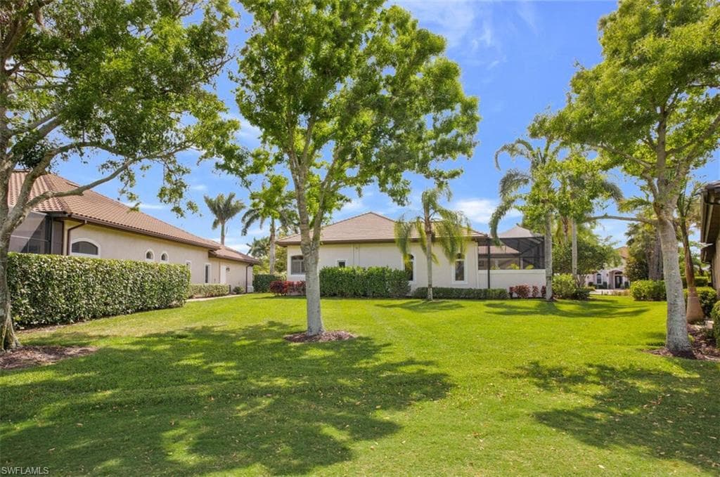 8958 Shenendoah Cir, Naples, FL 34113-31