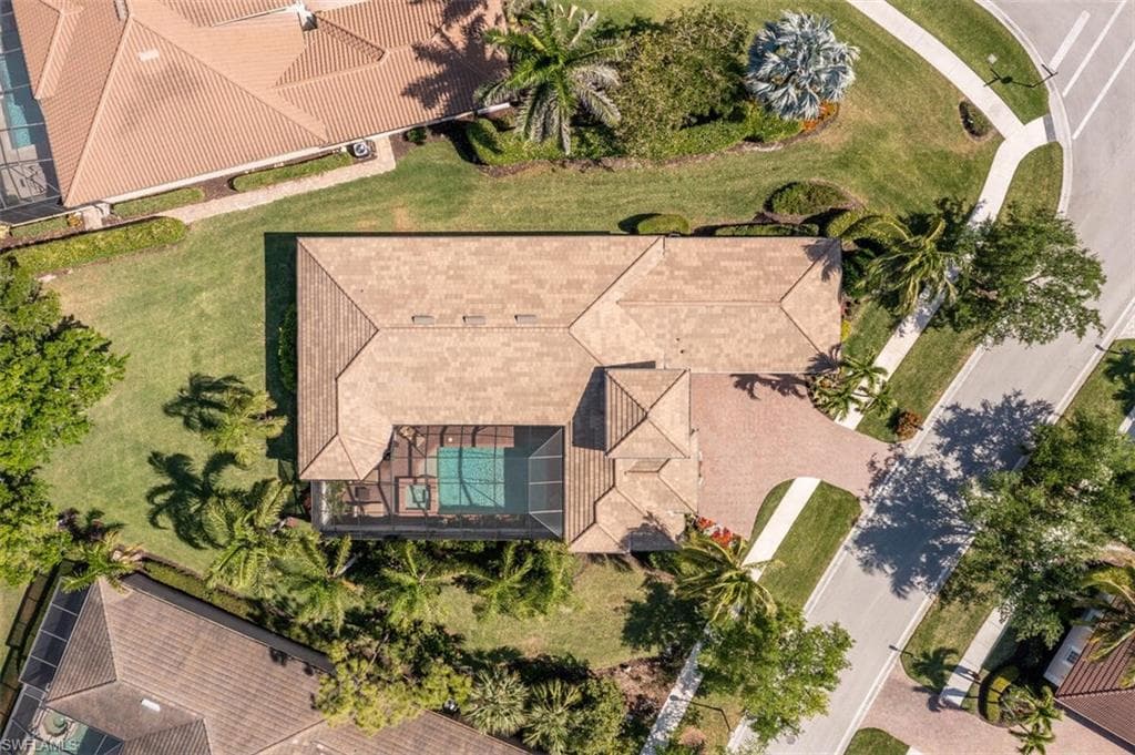 8958 Shenendoah Cir, Naples, FL 34113-34