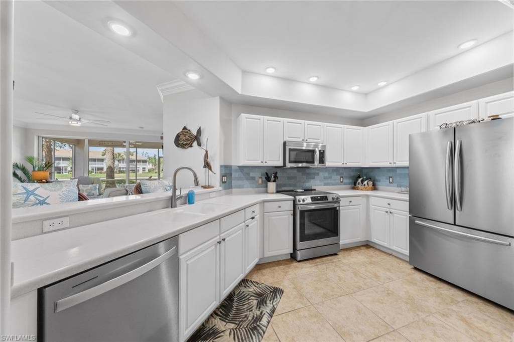 10132 Colonial Country Club Blvd 810, Fort Myers, FL 33913-15