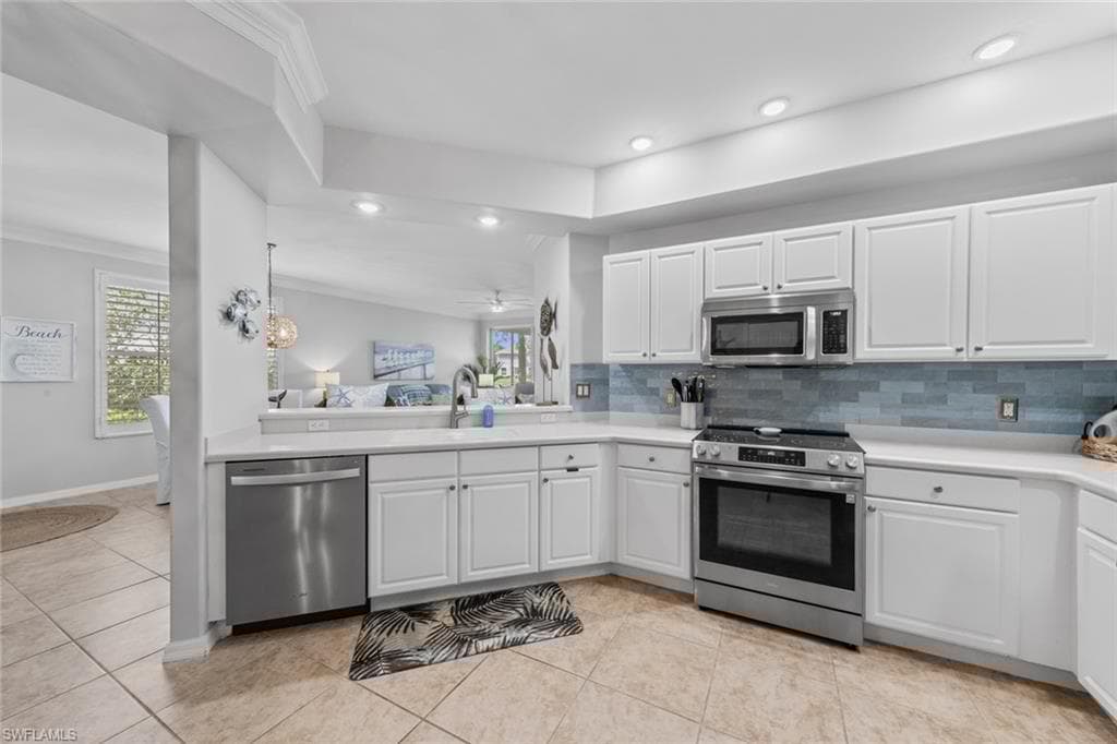 10132 Colonial Country Club Blvd 810, Fort Myers, FL 33913-16