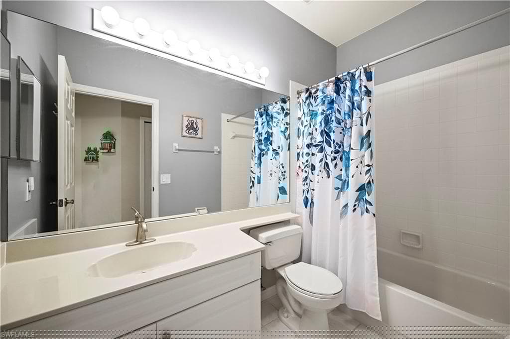 27071 Lake Harbor Ct 203, Bonita Springs, FL 34134-30