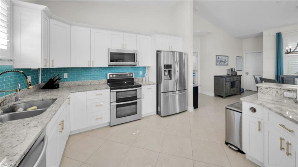 3045 Everglades Blvd N, Naples, Fl 34120-17