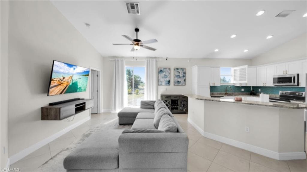 3045 Everglades Blvd N, Naples, Fl 34120-36