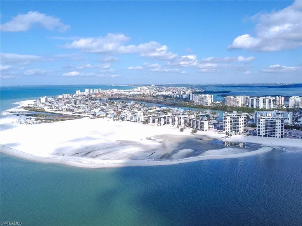 8400 Estero Blvd 203, Fort Myers Beach, FL 33931-27