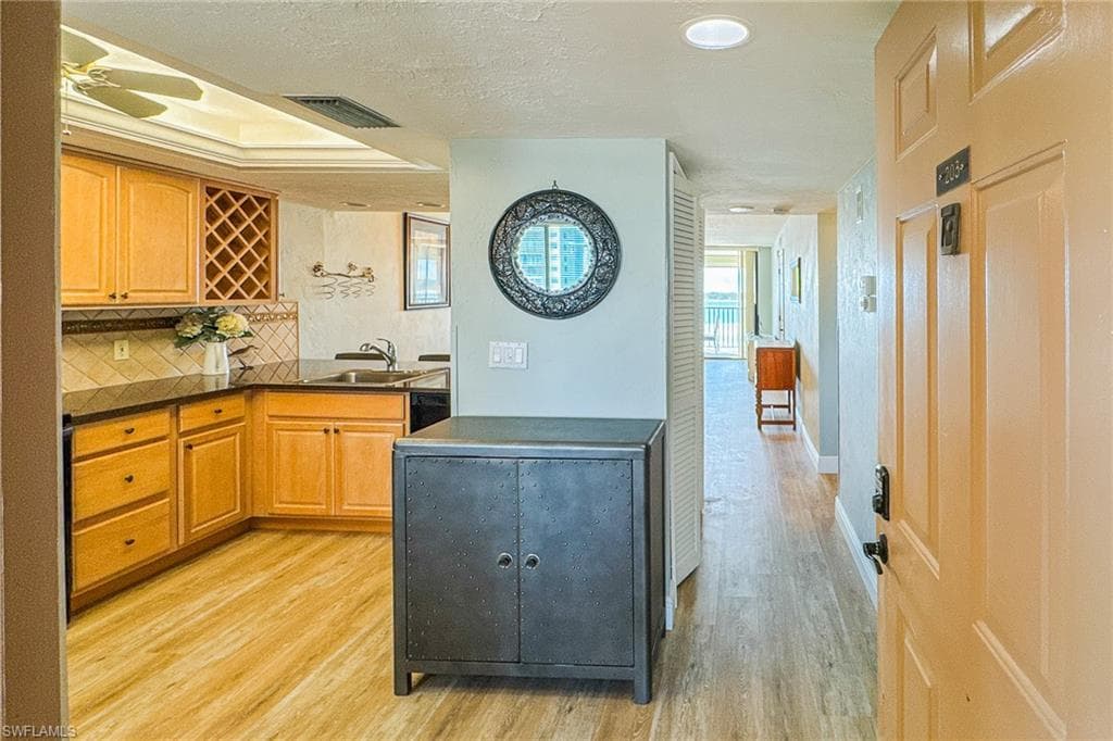 8400 Estero Blvd 203, Fort Myers Beach, FL 33931-2