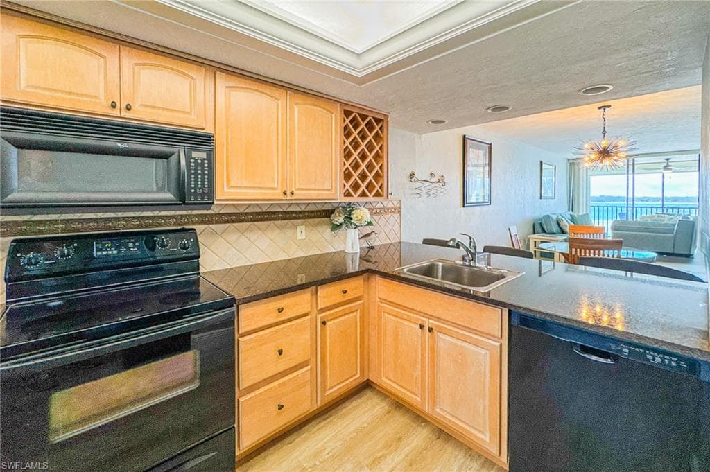 8400 Estero Blvd 203, Fort Myers Beach, FL 33931-5