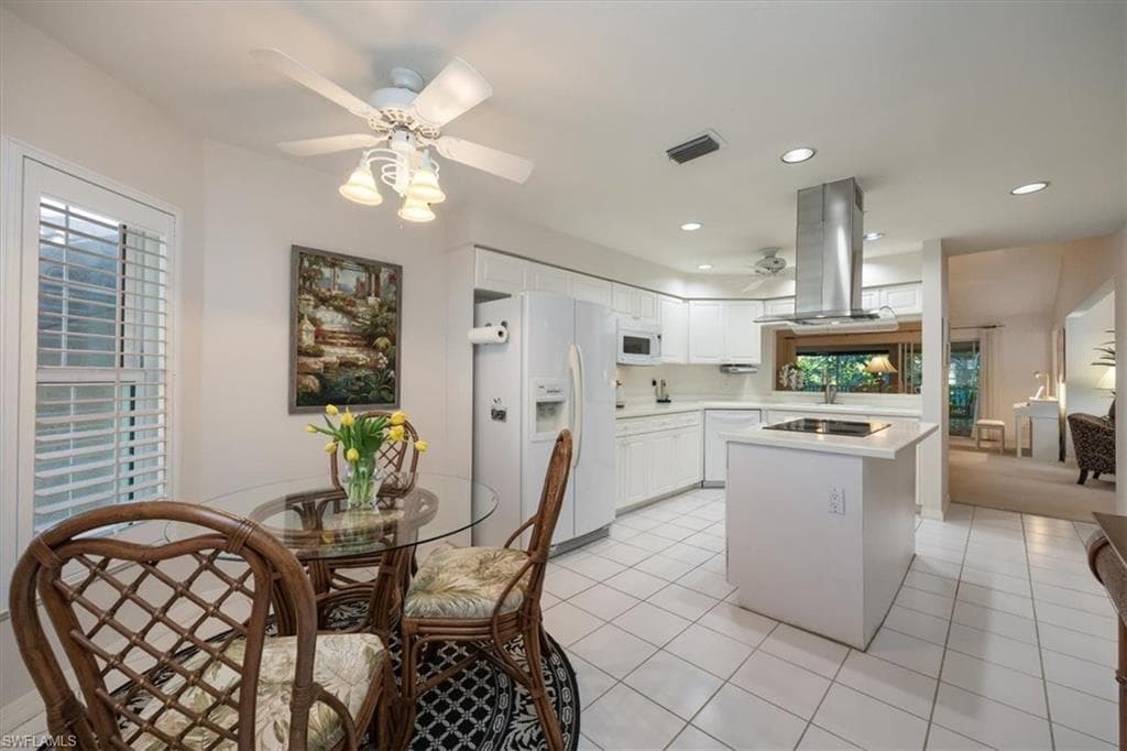 203 Via Perignon 2-4, Naples, FL 34119-11