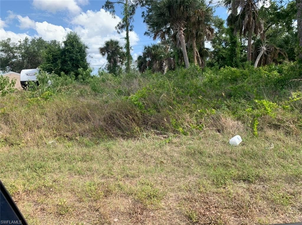 Grandview Dr, North Port, FL 34288-4