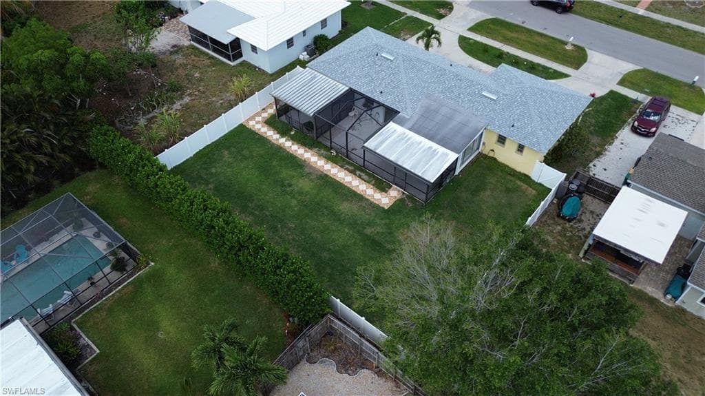 1169 Fourwinds Ave, Marco Island, FL 34145-16