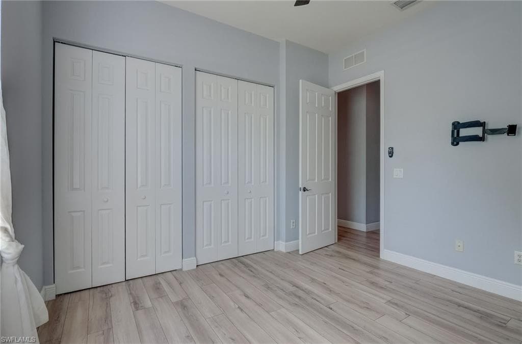 1696 Sarazen Pl, Naples, FL 34120-33