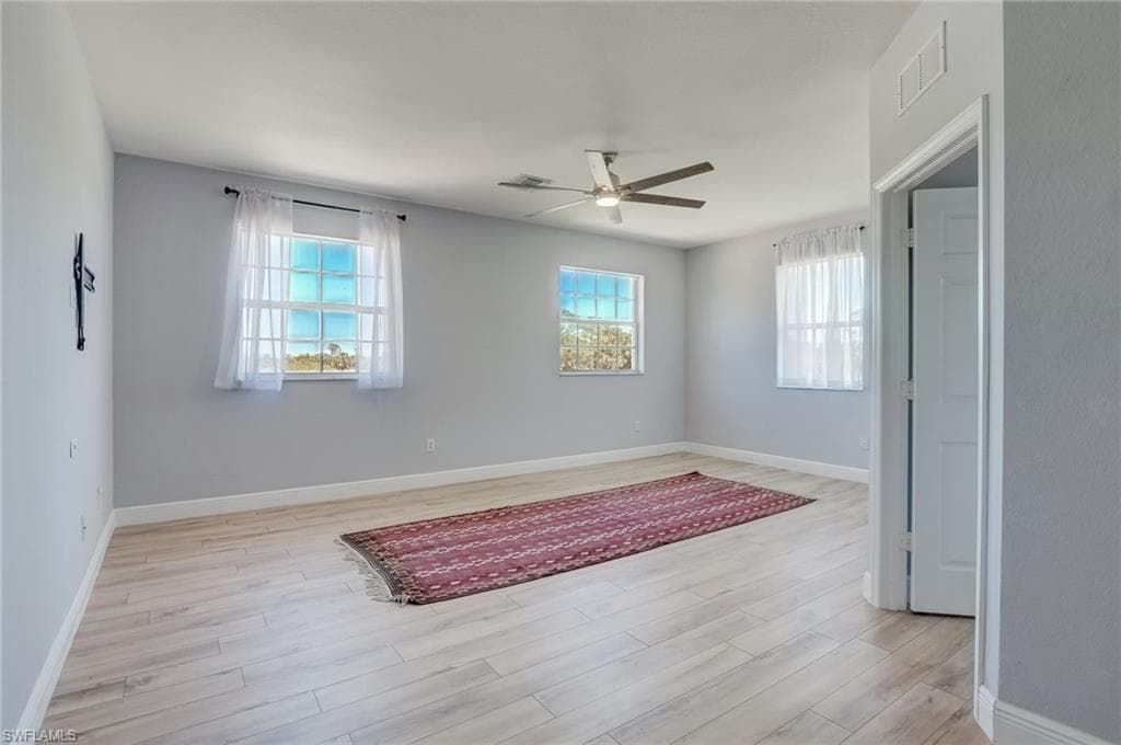 1696 Sarazen Pl, Naples, FL 34120-37