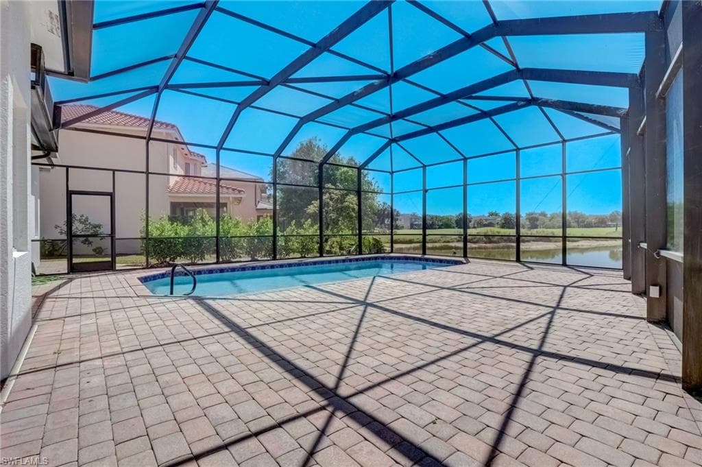 1696 Sarazen Pl, Naples, FL 34120-46