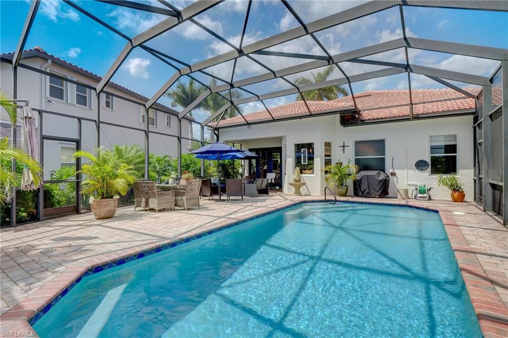 1696 Sarazen Pl, Naples, FL 34120-4