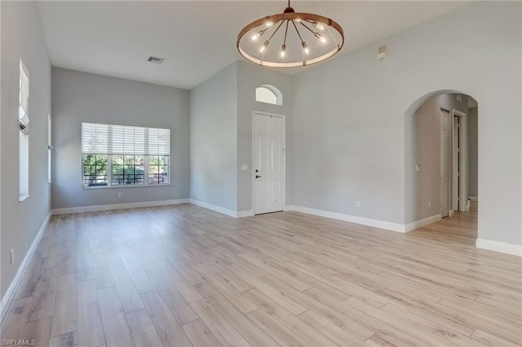 1696 Sarazen Pl, Naples, FL 34120-8