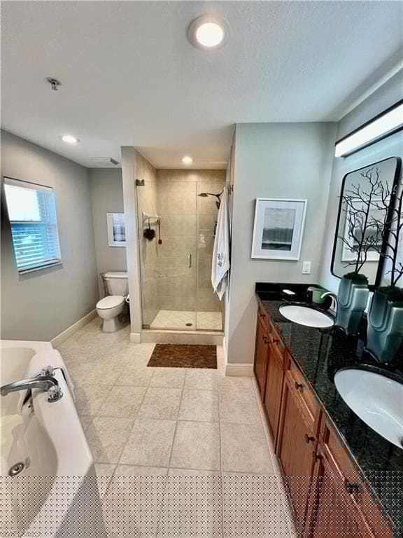 10091 Lake Cove Dr 301, Fort Myers, FL 33908-12