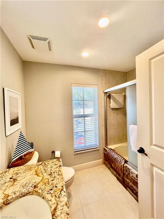 10091 Lake Cove Dr 301, Fort Myers, FL 33908-18