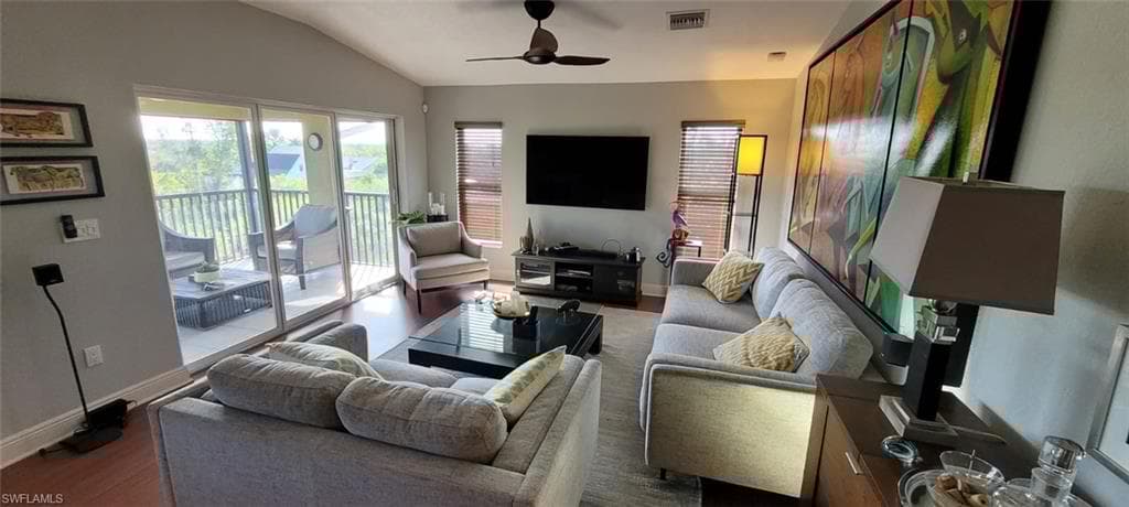 10091 Lake Cove Dr 301, Fort Myers, FL 33908-5