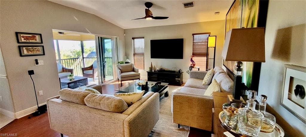 10091 Lake Cove Dr 301, Fort Myers, FL 33908-6