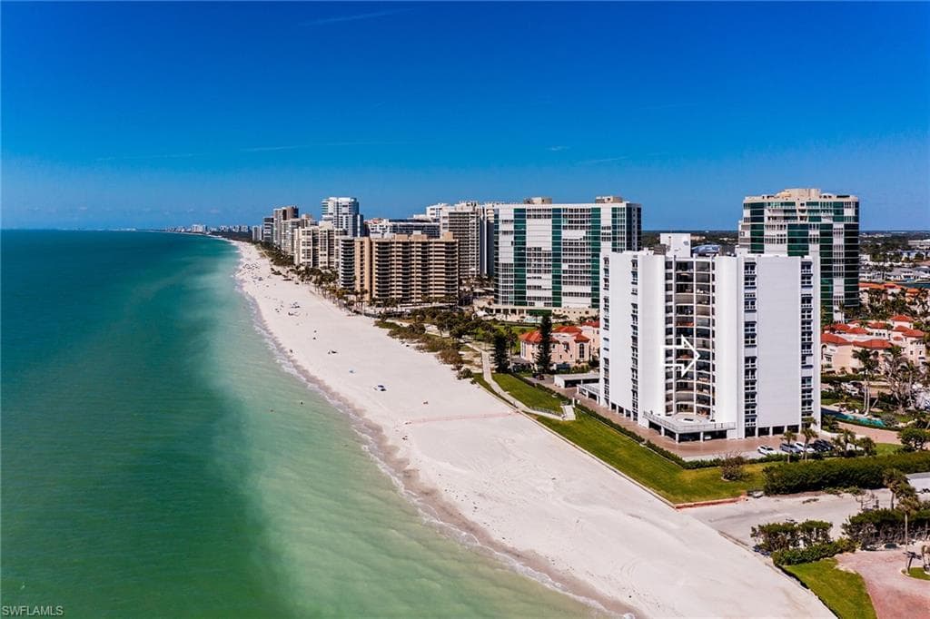3951 Gulf Shore Blvd N 601, Naples, FL 34103-28