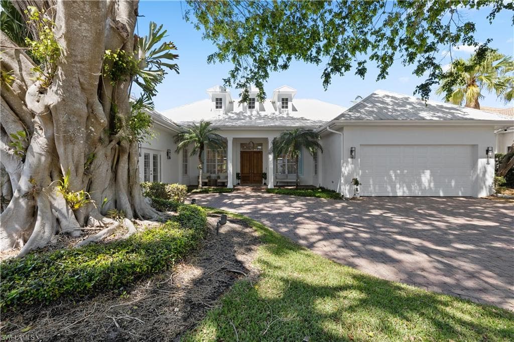 505 Harbour Dr, Naples, FL 34103-37