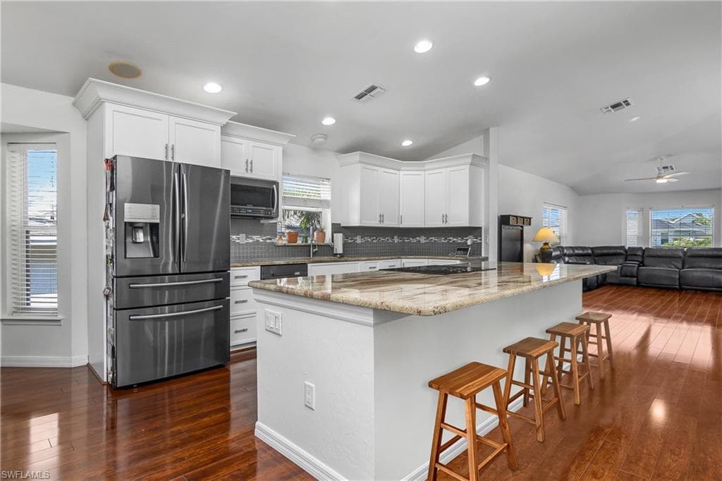 7749 Victoria Cove Ct, Fort Myers, FL 33908-7
