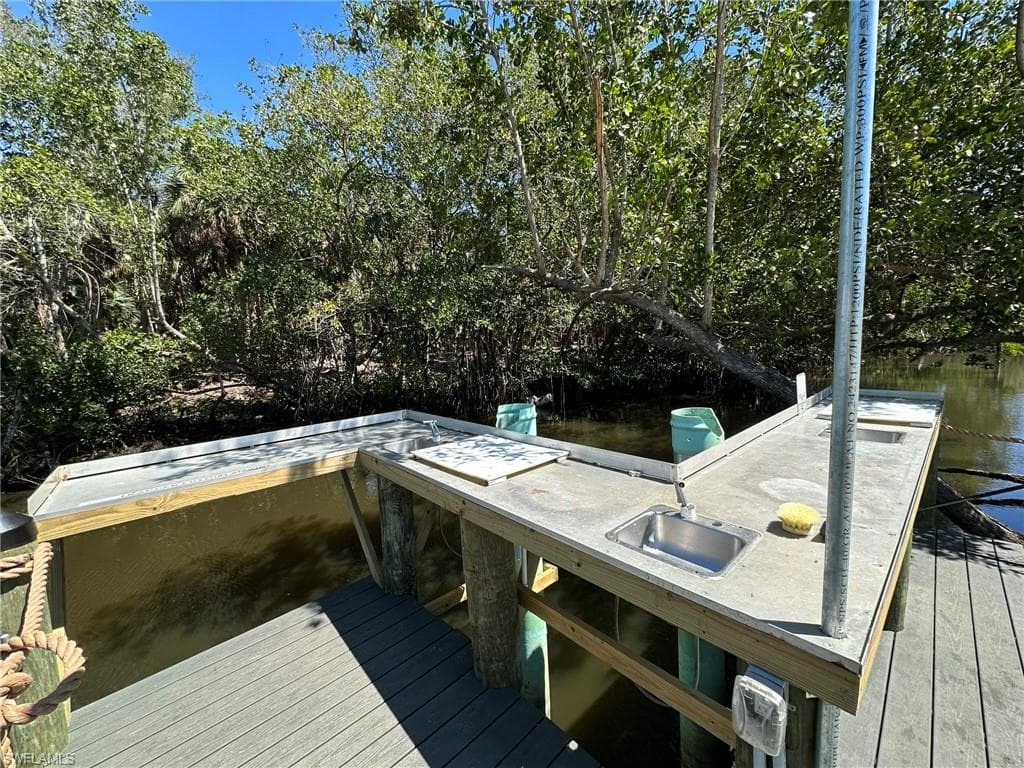 16 Jade Dr 16j, Naples, FL 34114-13