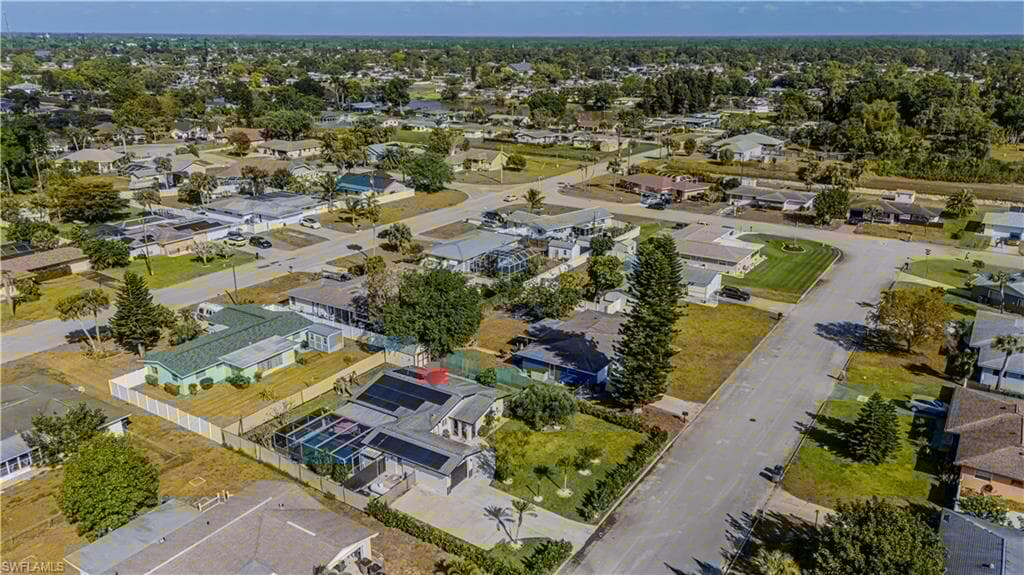106 Starview Ave, Lehigh Acres, FL 33936-7
