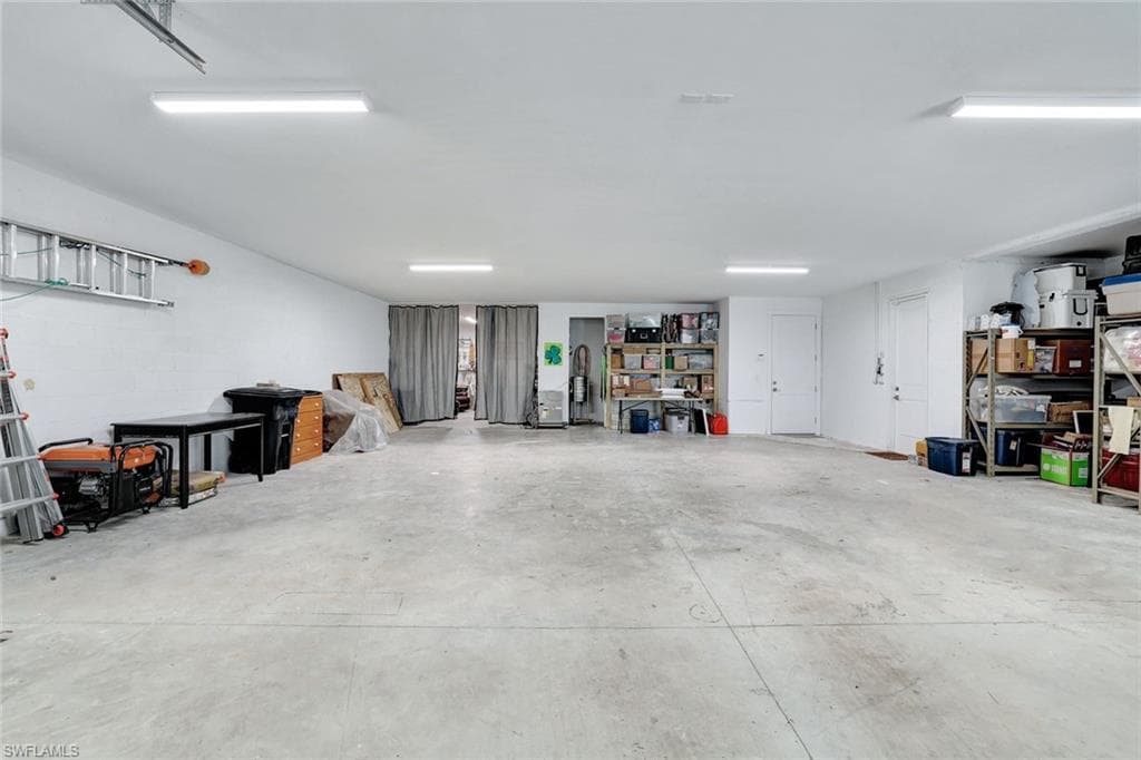 1951 Sheffield Ave, Marco Island, FL 34145-33