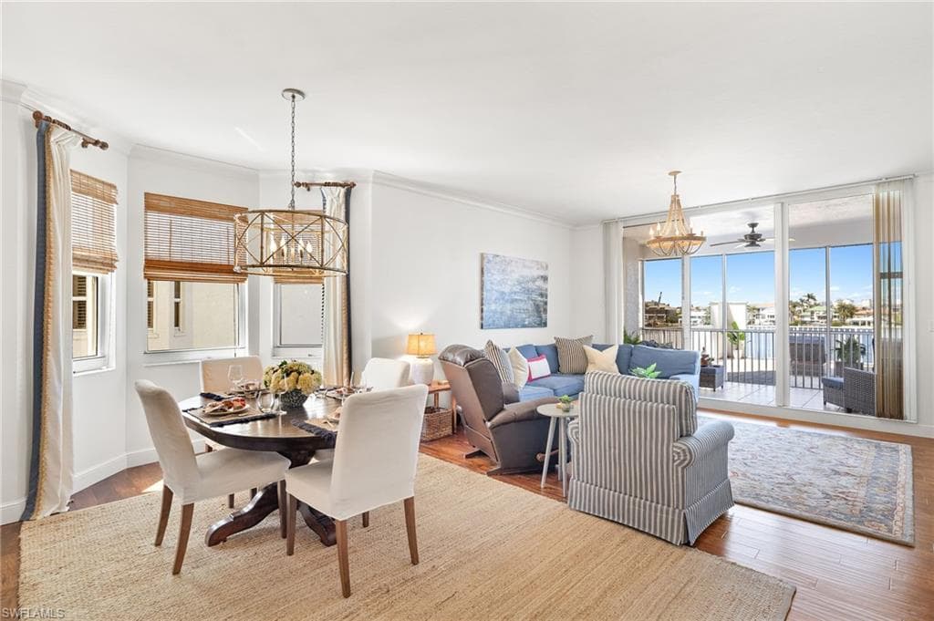410 Flagship Dr 301, Naples, FL 34108-6