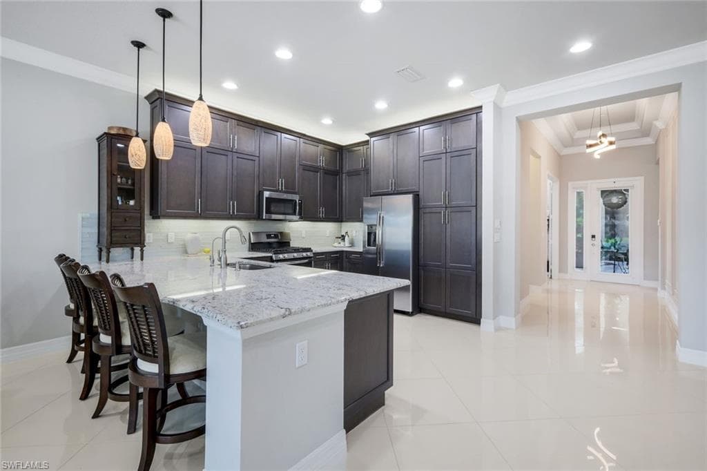 4318 Aurora St, Naples, FL 34119-13