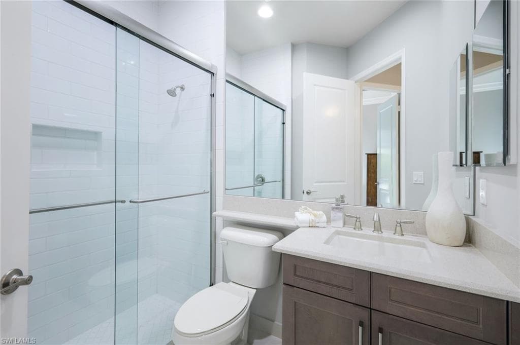 4318 Aurora St, Naples, FL 34119-22