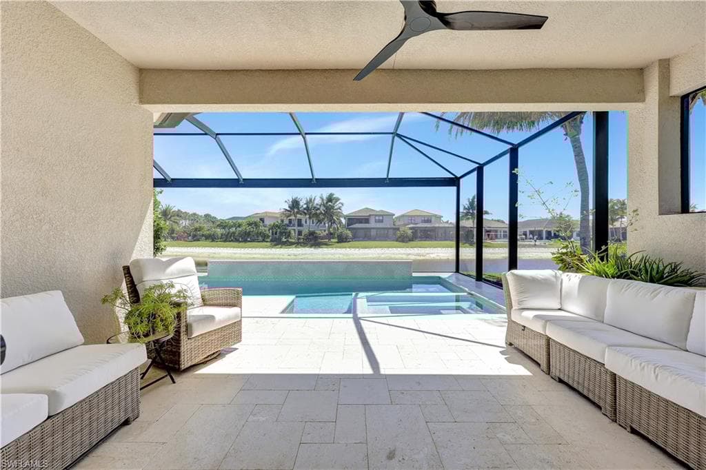 4318 Aurora St, Naples, FL 34119-25