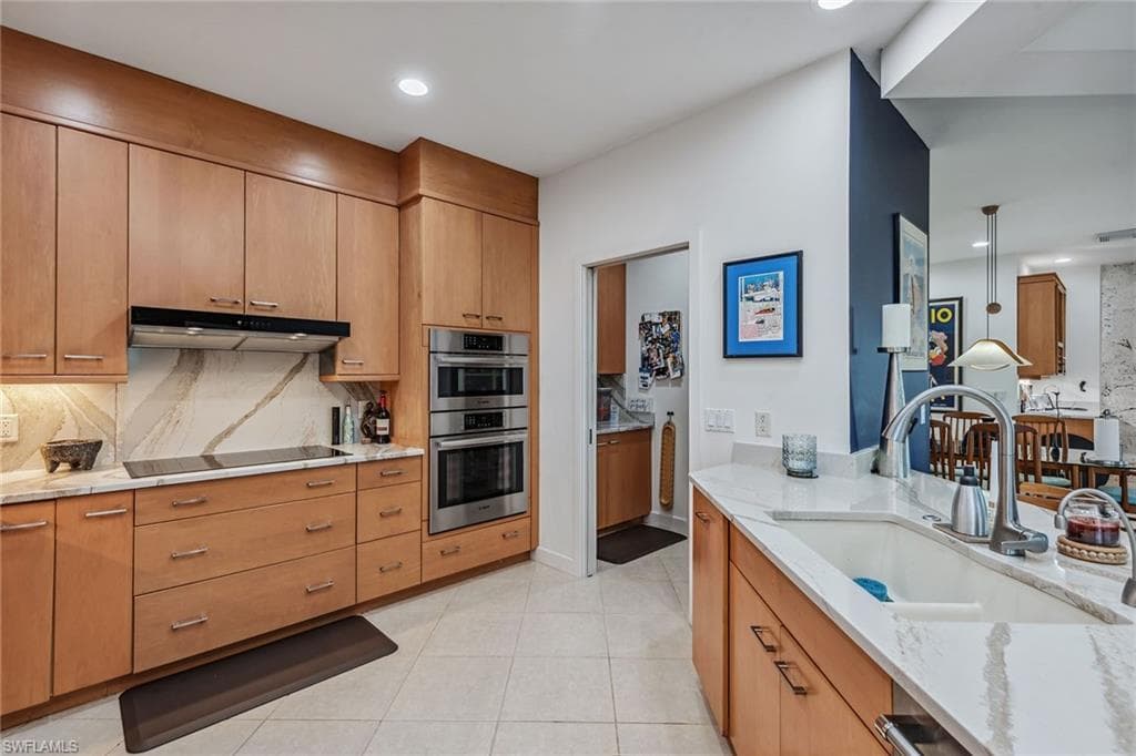 616 Waterside Dr, Marco Island, FL 34145-1842-9