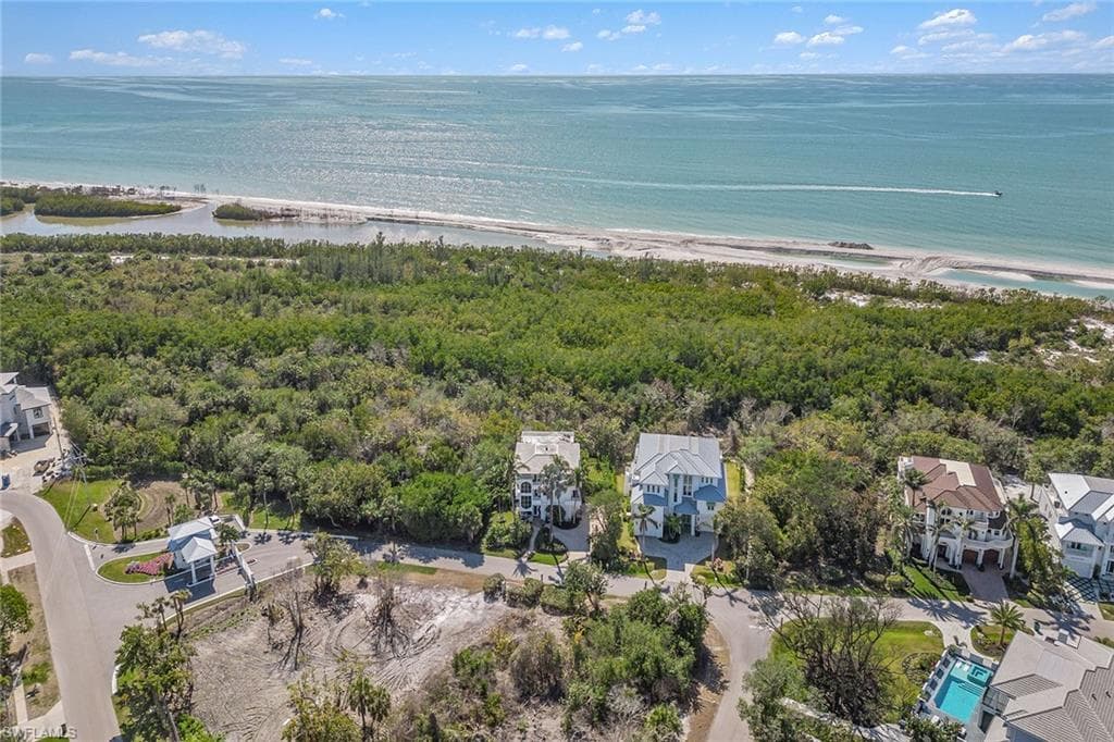 616 Waterside Dr, Marco Island, FL 34145-1842-46