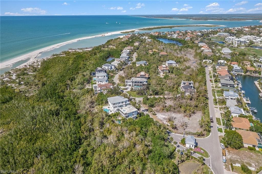 616 Waterside Dr, Marco Island, FL 34145-1842-48