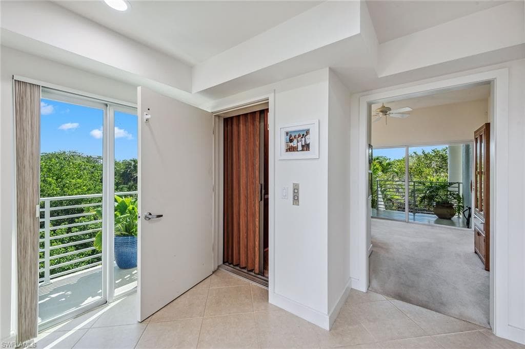 616 Waterside Dr, Marco Island, FL 34145-1842-5