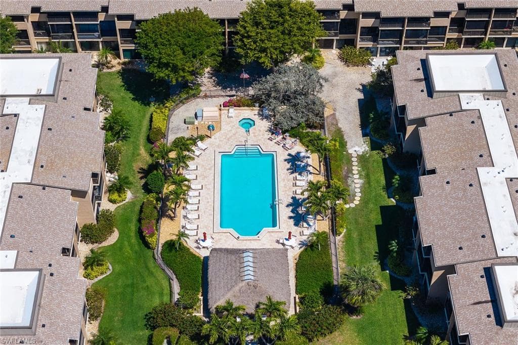 1100 Swallow Ave A106, Marco Island, FL 34145-28