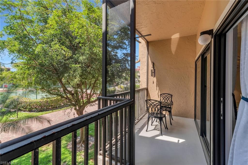 1100 Swallow Ave A106, Marco Island, FL 34145-5