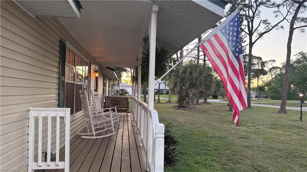 20587 Charing Cross Cir, Estero, FL 33928-4