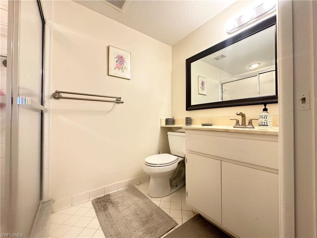 1718 Bald Eagle Dr 513b, Naples, FL 34105-10
