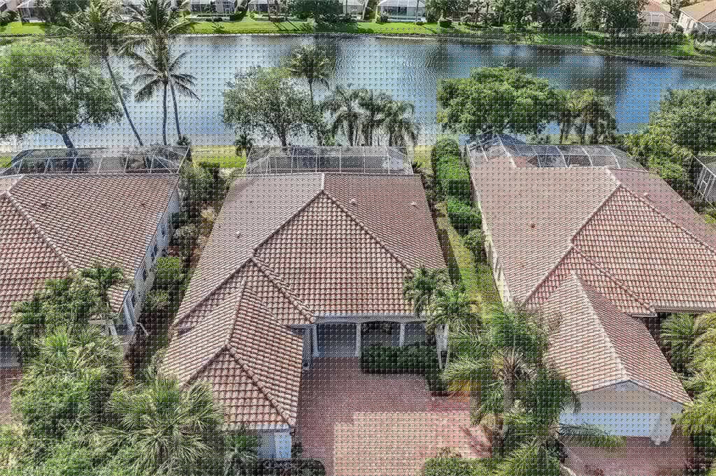 2904 Hatteras Way, Naples, FL 34119-32