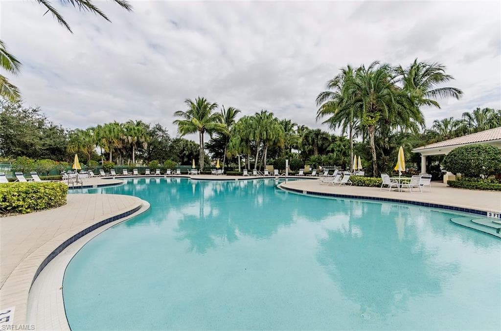 2904 Hatteras Way, Naples, FL 34119-36