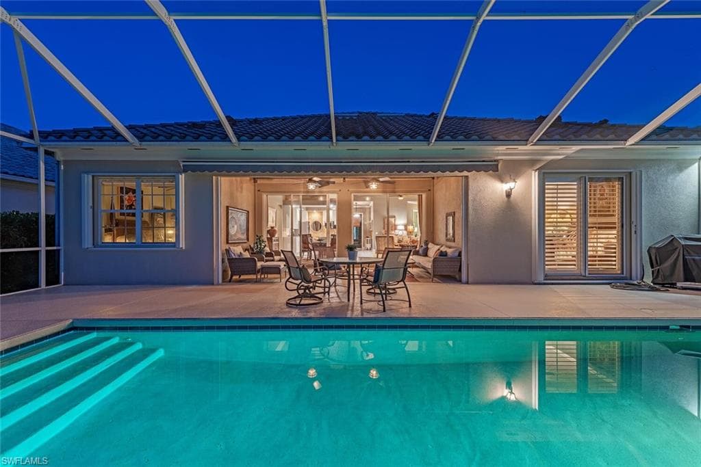 2904 Hatteras Way, Naples, FL 34119-3